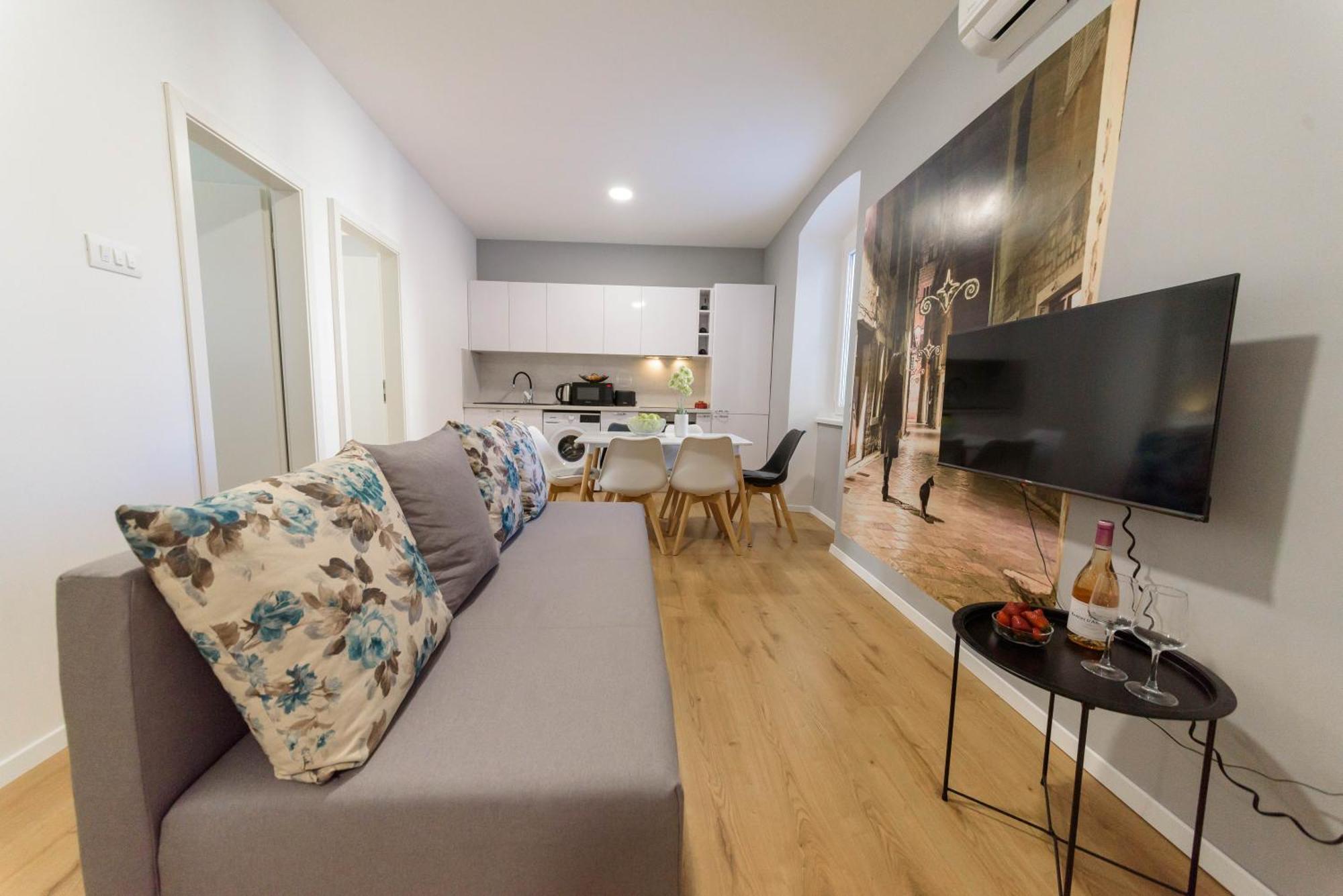 Poluotok 2 Apartment